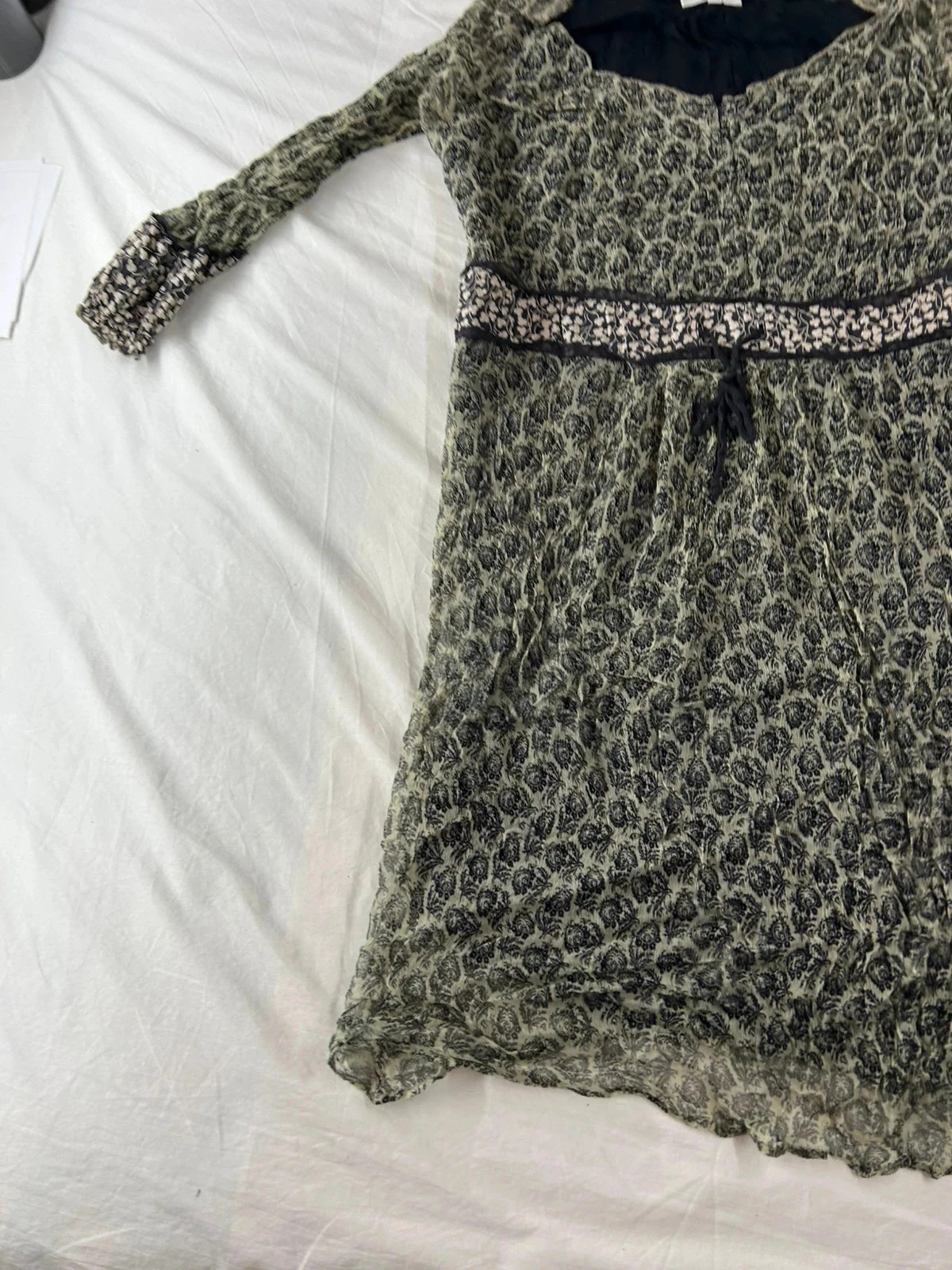 Beige-grijze vintage jurk met zwarte print en transparant effect noa noa – photo 4